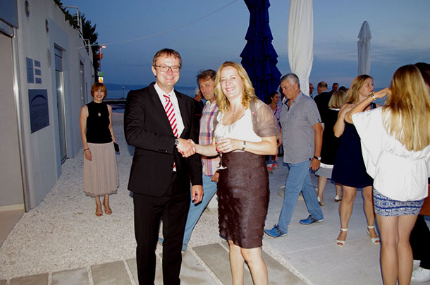 Elisabeth Tomić, Stefan Estermann