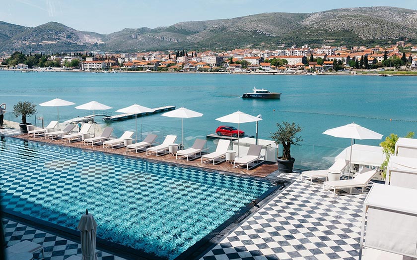 Brown Beach House Hotel - Trogir