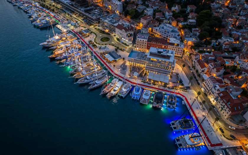 CROYA Charter Show