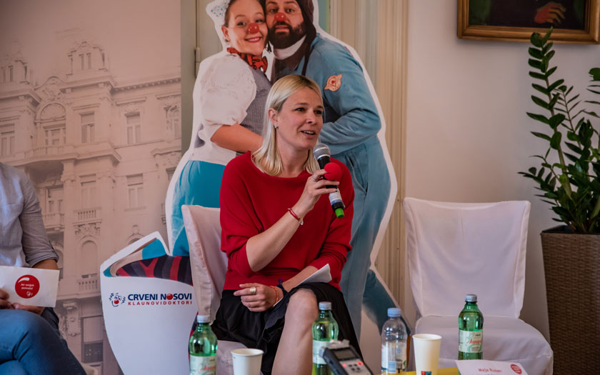 Maja Rusan, CRVENI NOSOVI klaunovidoktori Maja Rusan, CRVENI NOSOVI klaunovidoktori