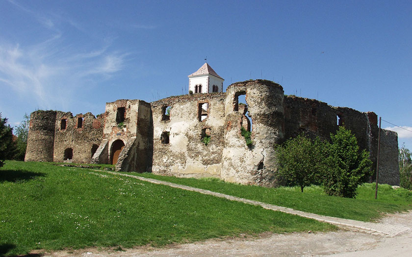 Srednjovjekovni grad Kaptol