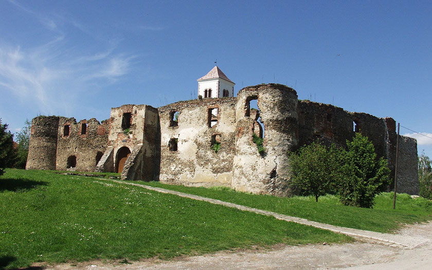 Srednjovjekovni grad Kaptol