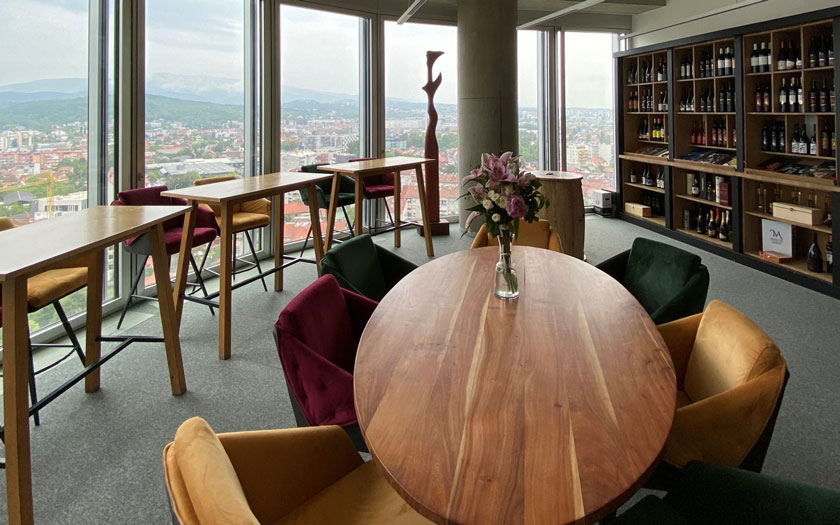 Business Club 5