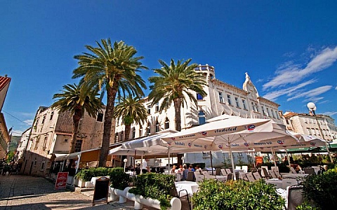 Hotel Sveti Križ - Trogir