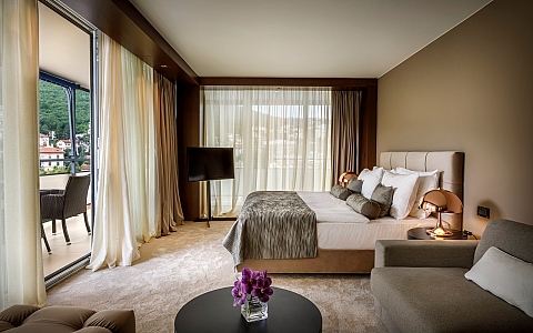Hotel Ambasador    - Opatija - Sobe-Apartmani