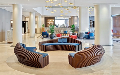 Sheraton Zagreb Hotel - Zagreb - Lobby-Recepcija