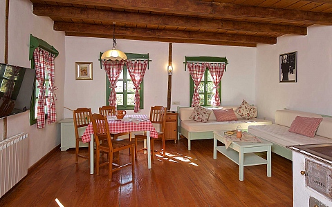 Vinarija, restoran i pansion Vuglec Breg - Krapina - Sobe-Apartmani