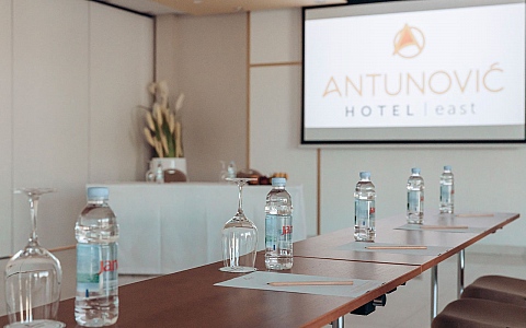 Antunović Hotel East - Zagreb
