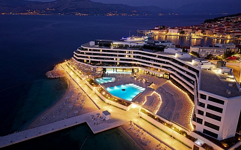 Grand hotel View - Postira, Brač - Eksterijer