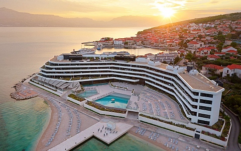 Grand hotel View - Postira, Brač - Eksterijer