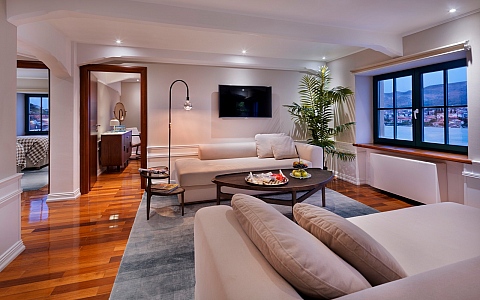 Brown Beach House Croatia - Trogir - Sobe-Apartmani