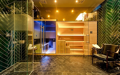 Brown Beach House Croatia - Trogir - Spa-Wellness