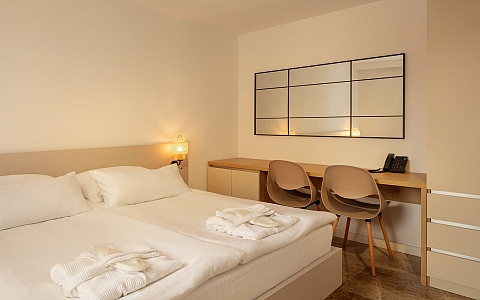 SeeSea Hotel - Vodice - Sobe-Apartmani