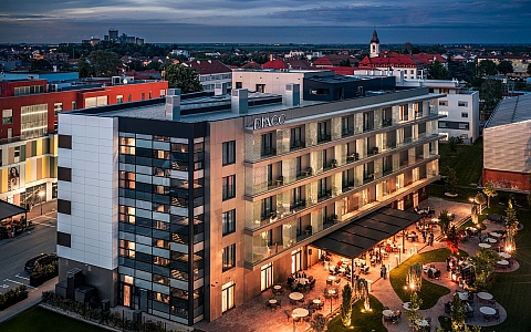 Diaco Boutique Hotel - Đakovo - Eksterijer
